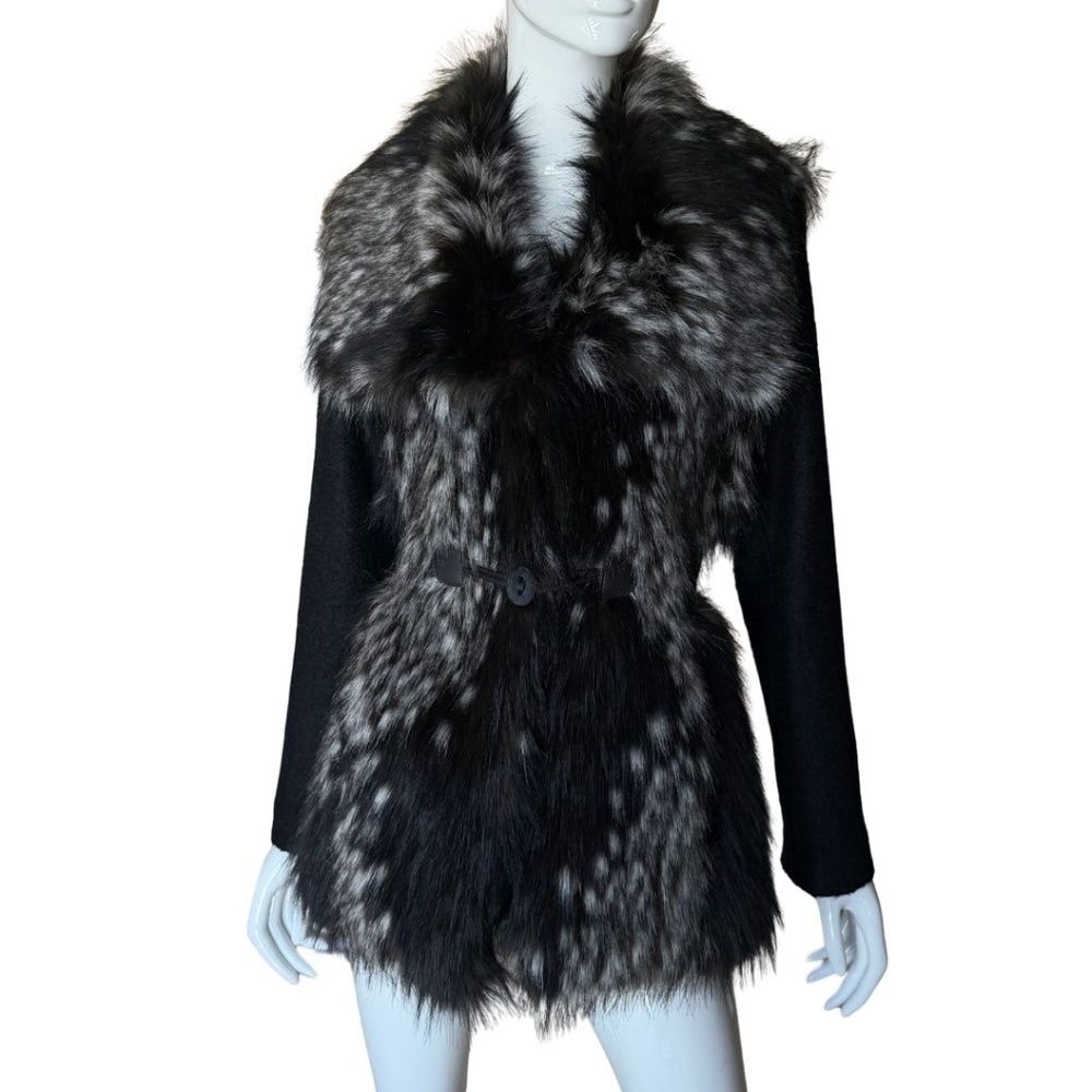 Laundry By Shelli Segal Black And White Faux Fur Coat With Boucle Sleeves Size M - Picture 5 of 7